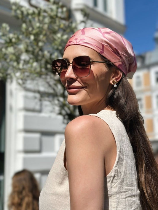 Bijou sløjfeøreringe med perlevedhæng – Guld - Chant du Matin