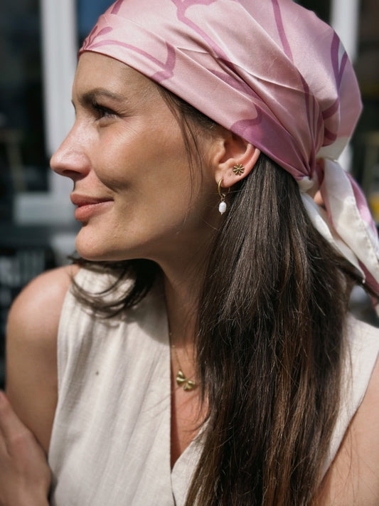 Lumi perleøreringe – Guld