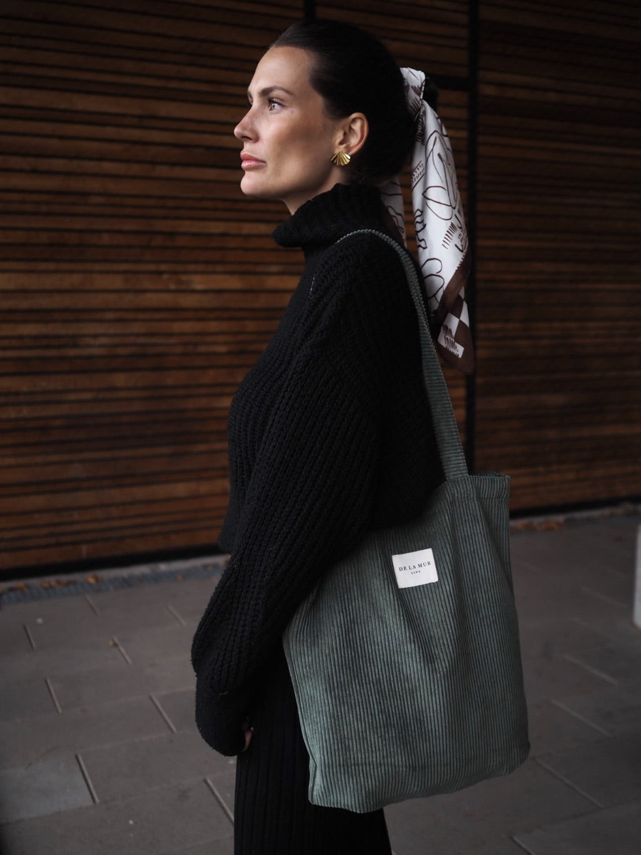 Chantilly – Lille tote bag i grønt fløjl