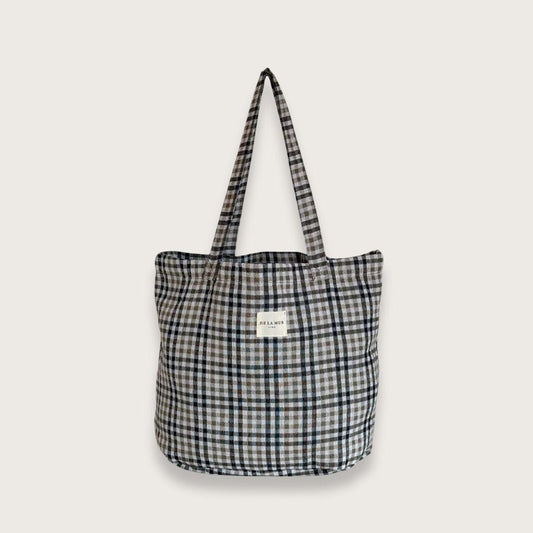 Stor tote bag med klassiske tern i neutrale farver fra spanske de la mur - til studie, weekendture og hverdag - chant du matin