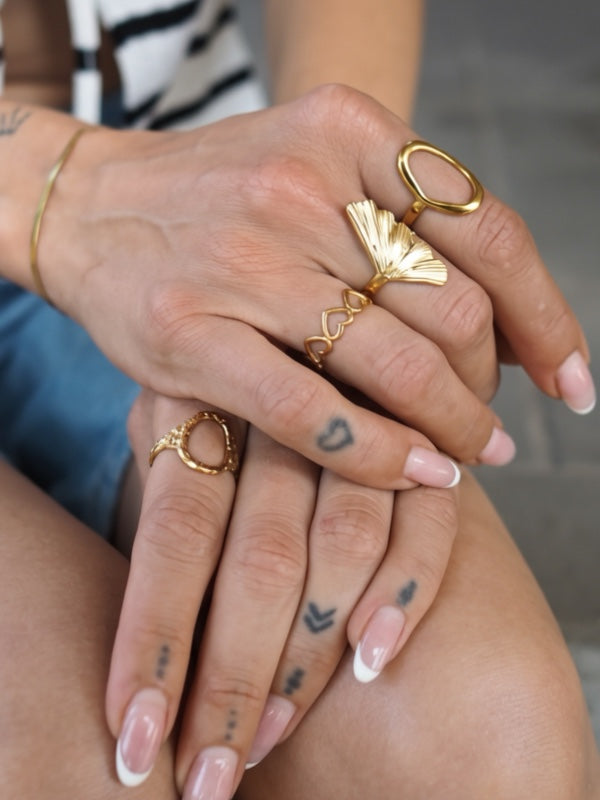 Choupie ring med gingkoblad – Guldbelagt