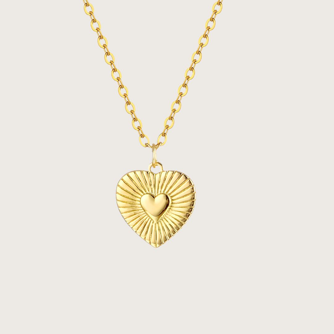 Marisol halskæde med hjertevedhæng - Guldbelagt