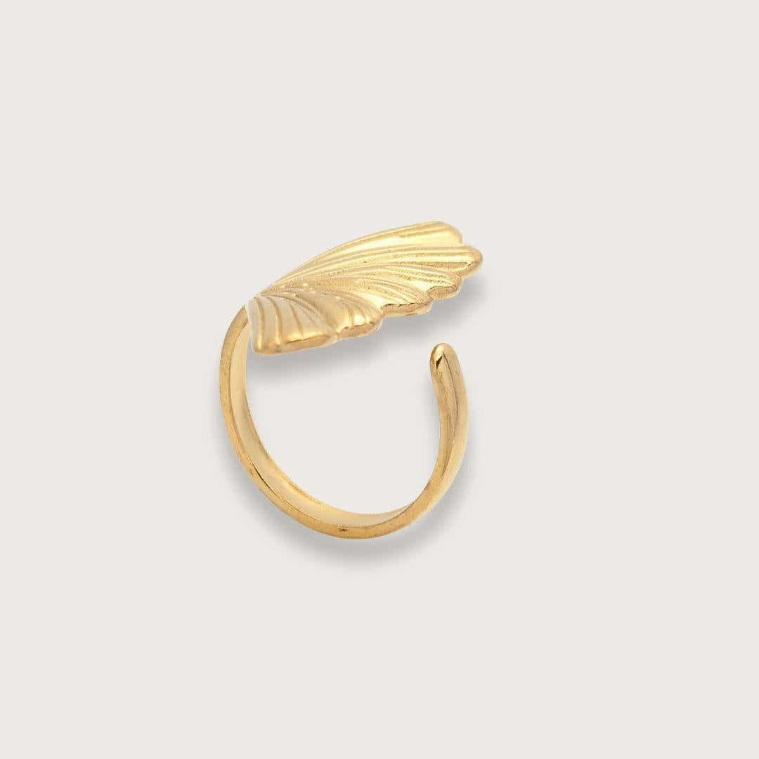 ring med blad - statementring guld - guldring til kvinder - guldbelagt ring med organisk bladmotiv - vandfaste smykker