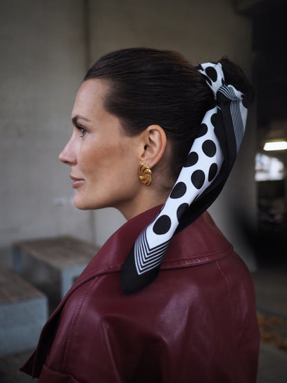 Léonie øreringe – Guldfarvede