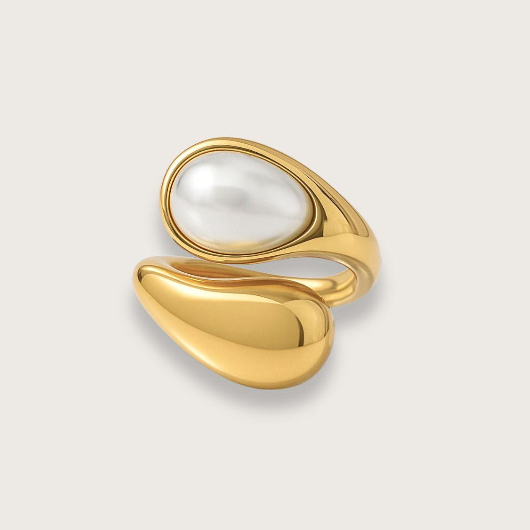 Gulbelagt statementring med imiteret perle - pvd-coatede vandfaste smykker til kvinder - guldringe - stor chunky ring - statementsmykker - chant du matin