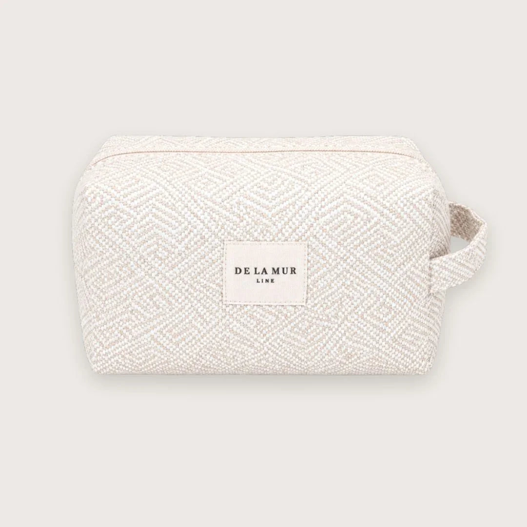 rummelig toilettaske til kvinder i nordisk stil skandinavisk minimalistisk makeuptaske bomuld de la mur hvid beige sabine